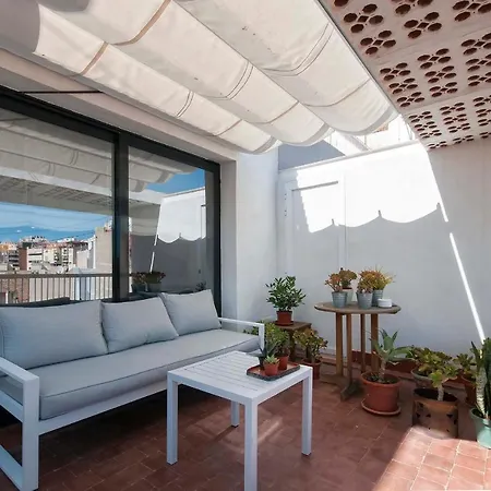 Apartment Atico Colon 21 *