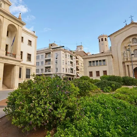 Apartment Atico Colon 21 *